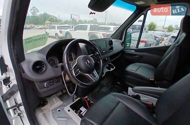 Минивэн Mercedes-Benz Sprinter 2021 в Киеве