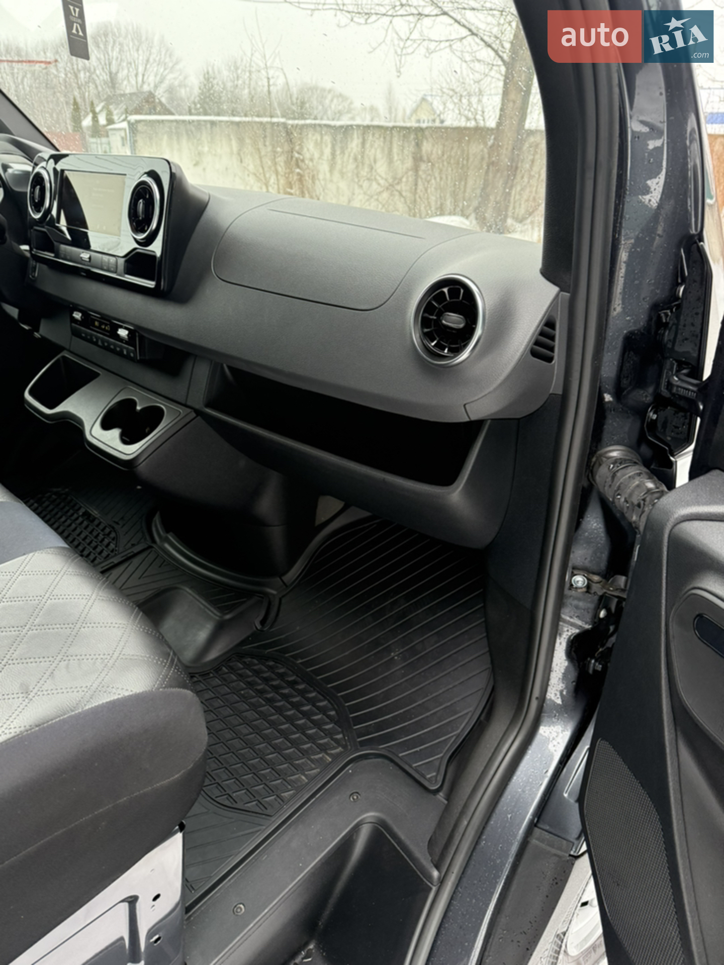 2022 Mercedes-Benz Sprinter - мініатюра 21