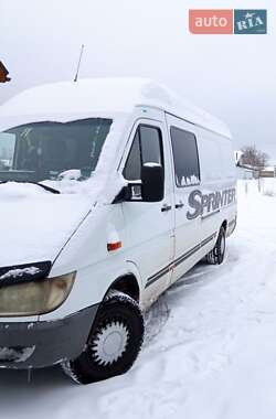 Седан Mercedes-Benz Sprinter 2003 в Надворной