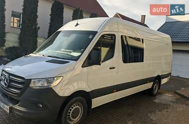 Минивэн Mercedes-Benz Sprinter 2019 в Черновцах