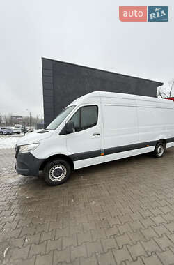 Вантажний фургон Mercedes-Benz Sprinter 2019 в Чернівцях