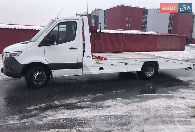 Евакуатор Mercedes-Benz Sprinter 2018 в Києві
