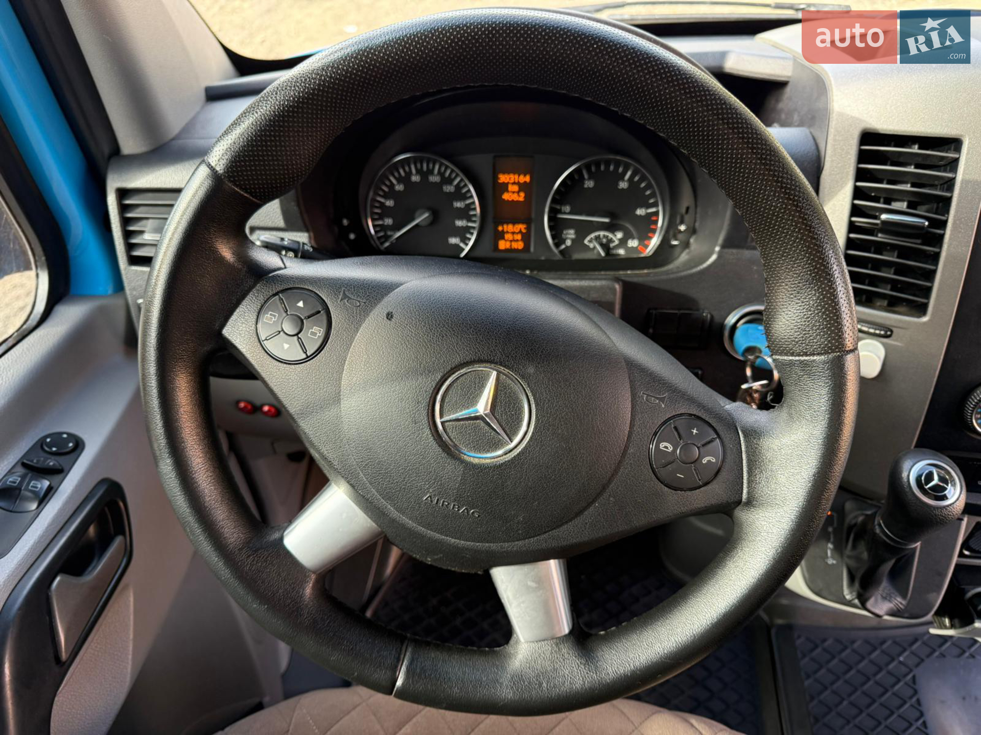 2015 Mercedes-Benz Sprinter - мініатюра 17