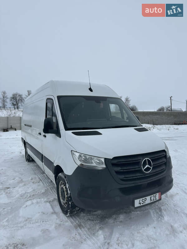 Микроавтобус грузовой (до 3,5т) Mercedes-Benz Sprinter 2018 в Залещиках