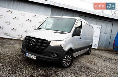 Грузовой фургон Mercedes-Benz Sprinter 2018 в Виноградове