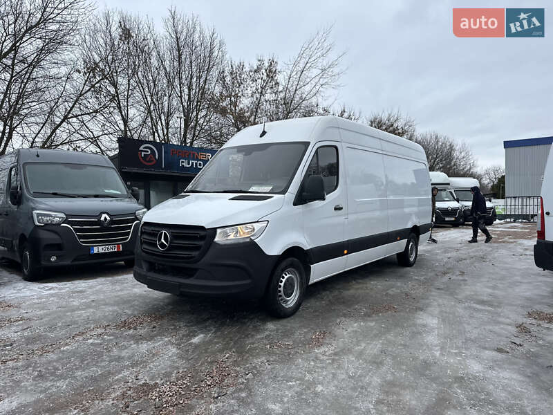 Mercedes-Benz Sprinter 2021