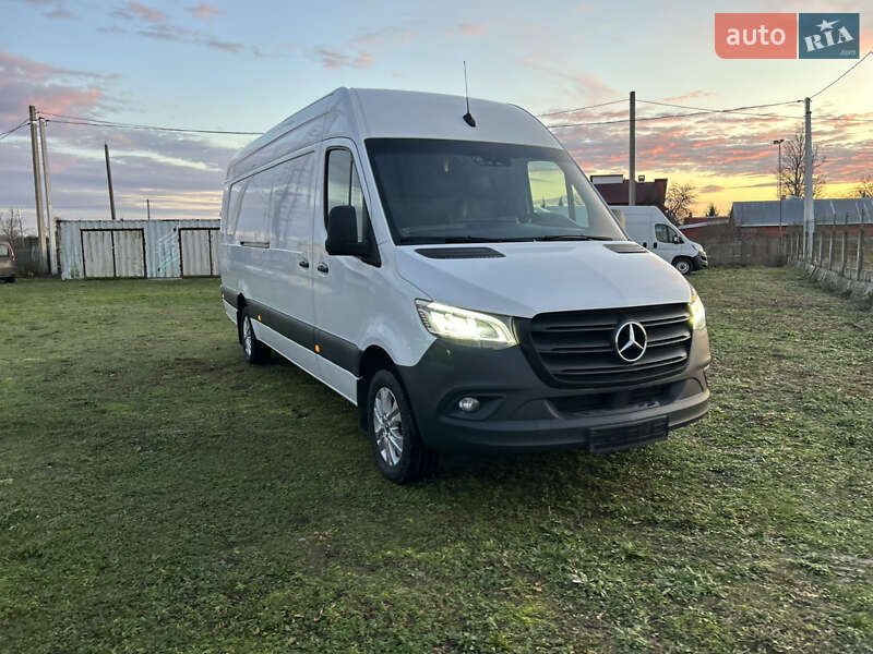 Грузовой фургон Mercedes-Benz Sprinter 2021 в Стрые
