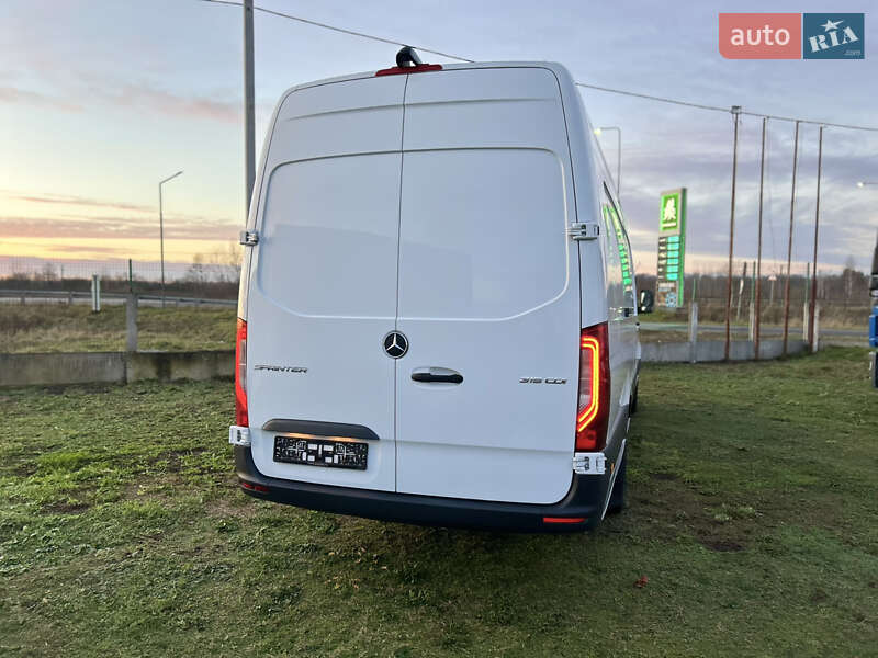 Грузовой фургон Mercedes-Benz Sprinter 2021 в Стрые