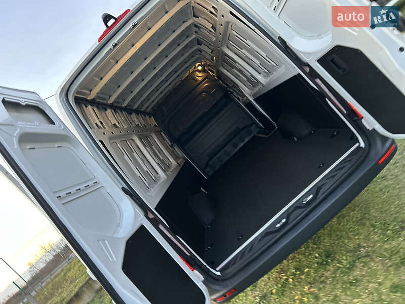 Грузовой фургон Mercedes-Benz Sprinter 2021 в Стрые