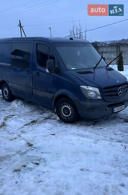 Микроавтобус грузовой (до 3,5т) Mercedes-Benz Sprinter 2013 в Киеве