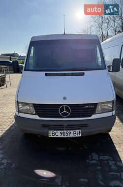 Грузопассажирский фургон Mercedes-Benz Sprinter 1999 в Самборе