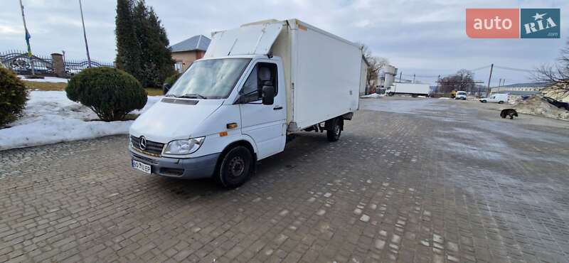 Mercedes-Benz Sprinter 2004