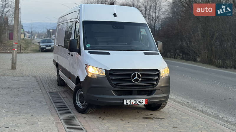 Грузовой фургон Mercedes-Benz Sprinter 2022 в Сваляве