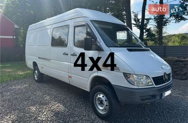 Вантажний фургон Mercedes-Benz Sprinter 2005 в Чернівцях