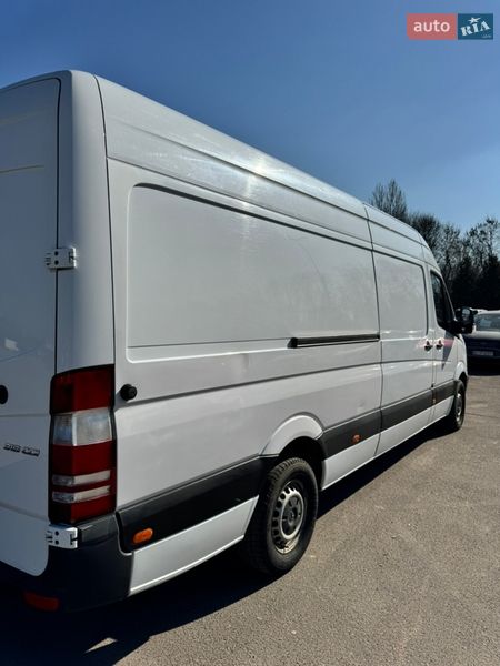Грузовой фургон Mercedes-Benz Sprinter 2016 в Львове