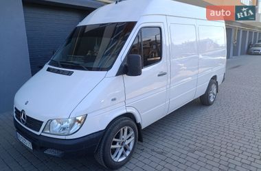 Вантажний фургон Mercedes-Benz Sprinter 2000 в Вінниці
