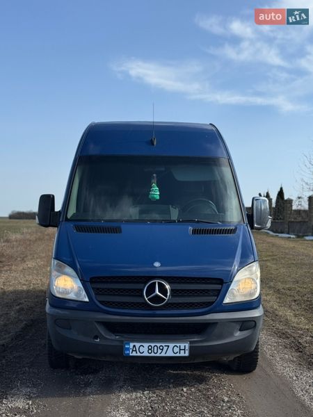 Mercedes-Benz Sprinter