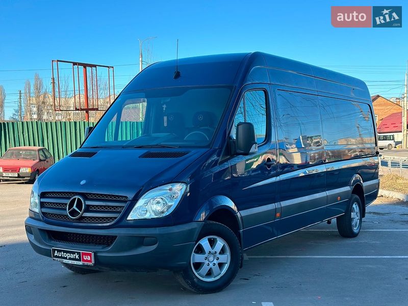 Mercedes-Benz Sprinter 2012