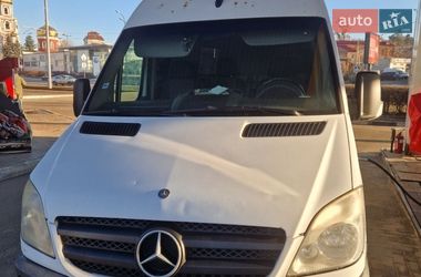 Вантажний фургон Mercedes-Benz Sprinter 2010 в Харкові