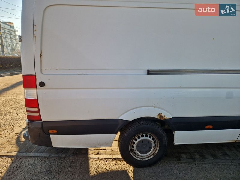 Грузовой фургон Mercedes-Benz Sprinter 2010 в Харькове