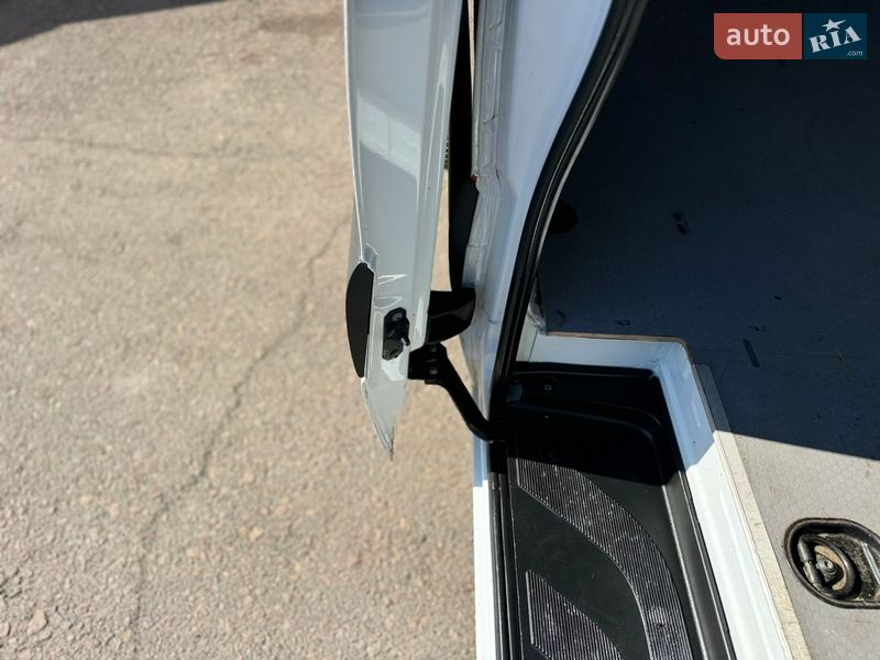 Грузовой фургон Mercedes-Benz Sprinter 2018 в Киеве