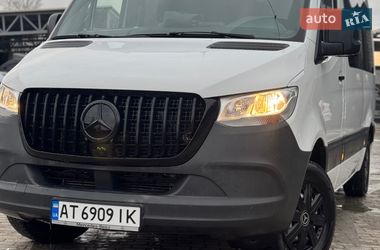 Минивэн Mercedes-Benz Sprinter 2019 в Надворной