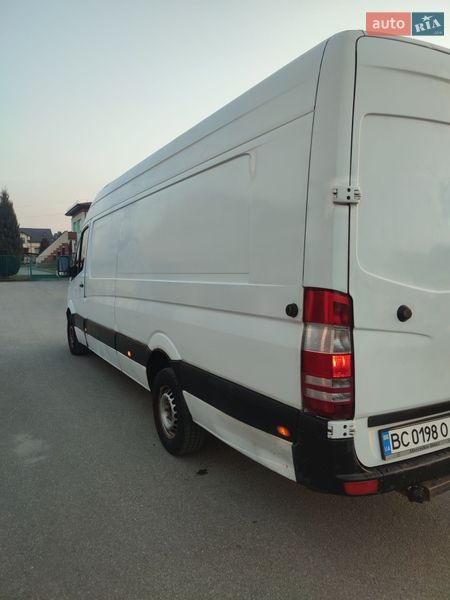 Грузовой фургон Mercedes-Benz Sprinter 2007 в Львове