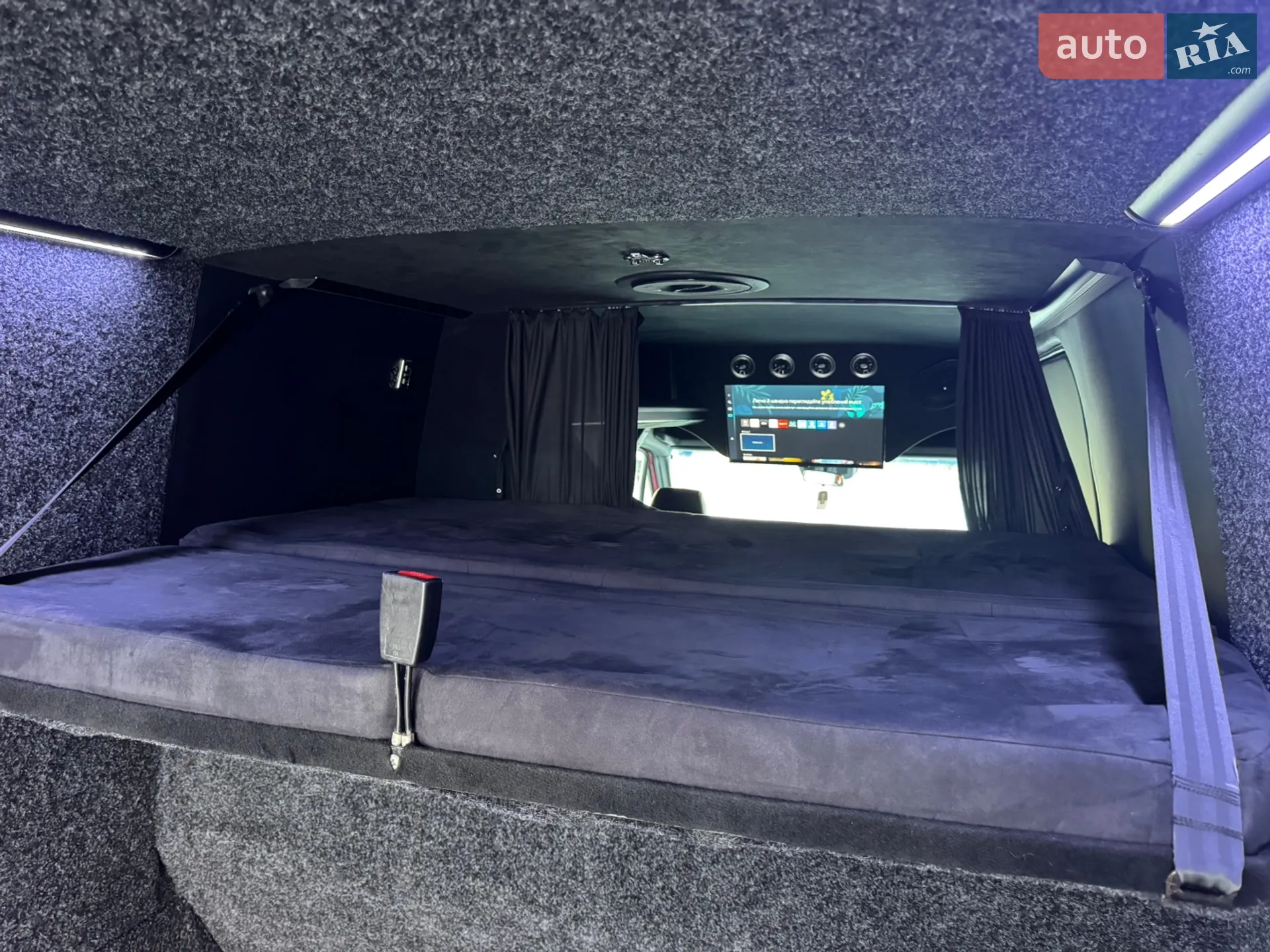 2021 Mercedes-Benz Sprinter - мініатюра 63