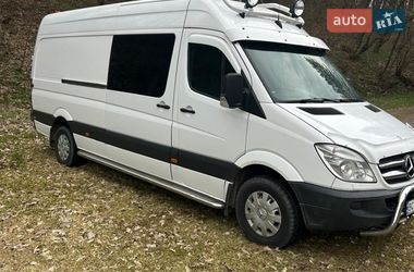 Грузовой фургон Mercedes-Benz Sprinter 2012 в Львове