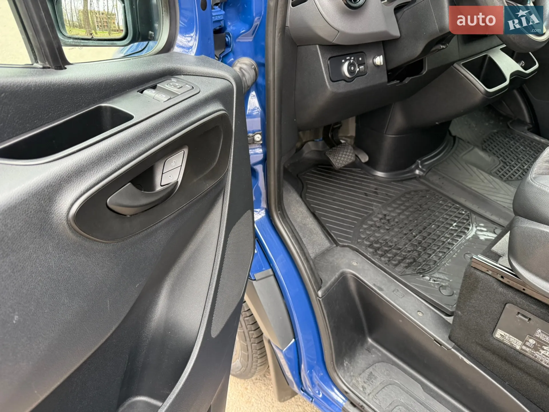 2019 Mercedes-Benz Sprinter - мініатюра 18