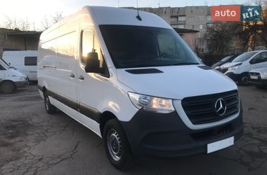 Грузовой фургон Mercedes-Benz Sprinter 2021 в Нововолынске