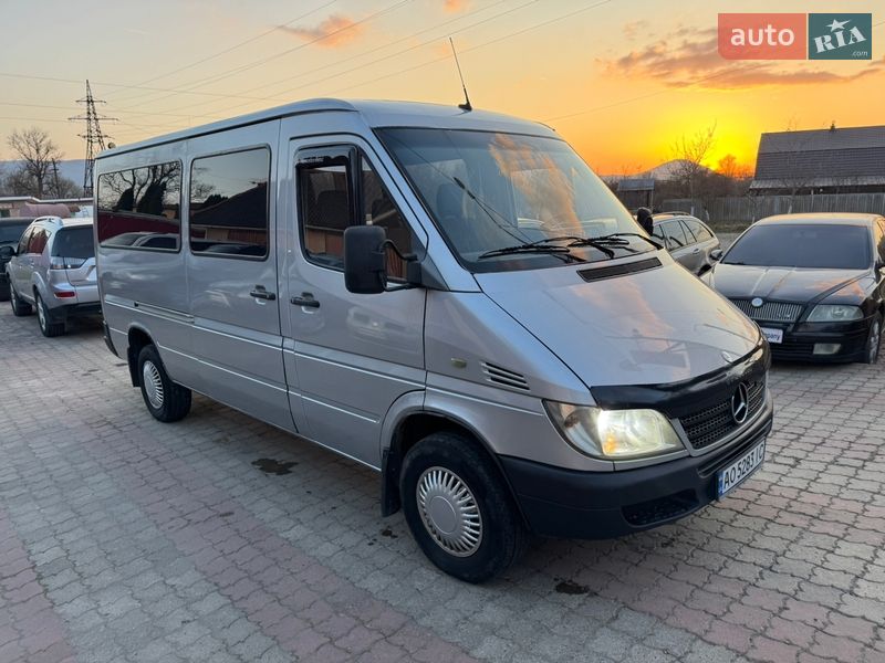 Mercedes-Benz Sprinter 2004