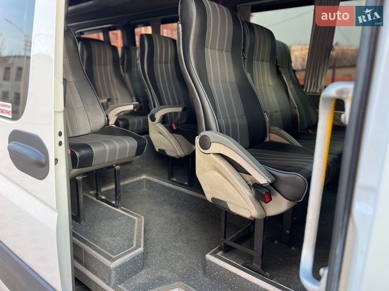 Пригородный автобус Mercedes-Benz Sprinter 2013 в Измаиле фото 12 Пригородный автобус Mercedes-Benz Sprinter 2013 в Измаиле