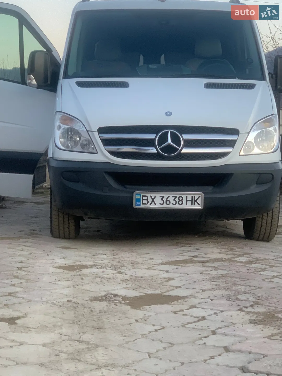 2011 Mercedes-Benz Sprinter - мініатюра 3