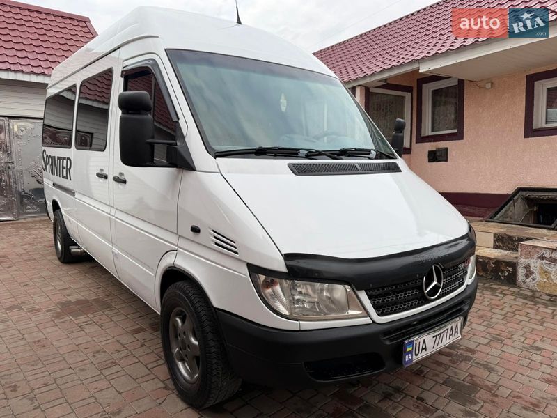 Mercedes-Benz Sprinter 2005