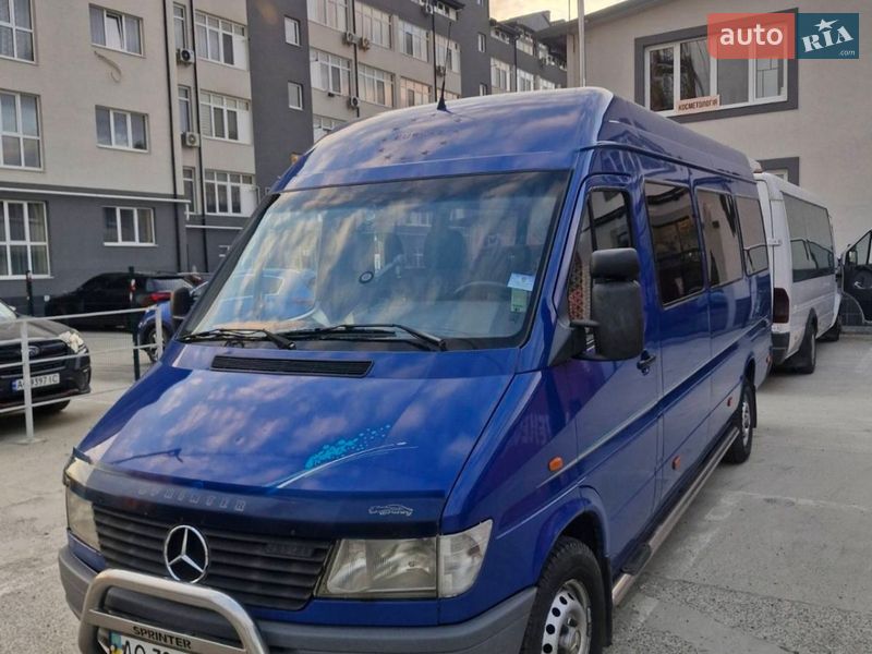 Туристический / Междугородний автобус Mercedes-Benz Sprinter 1999 в Мукачево