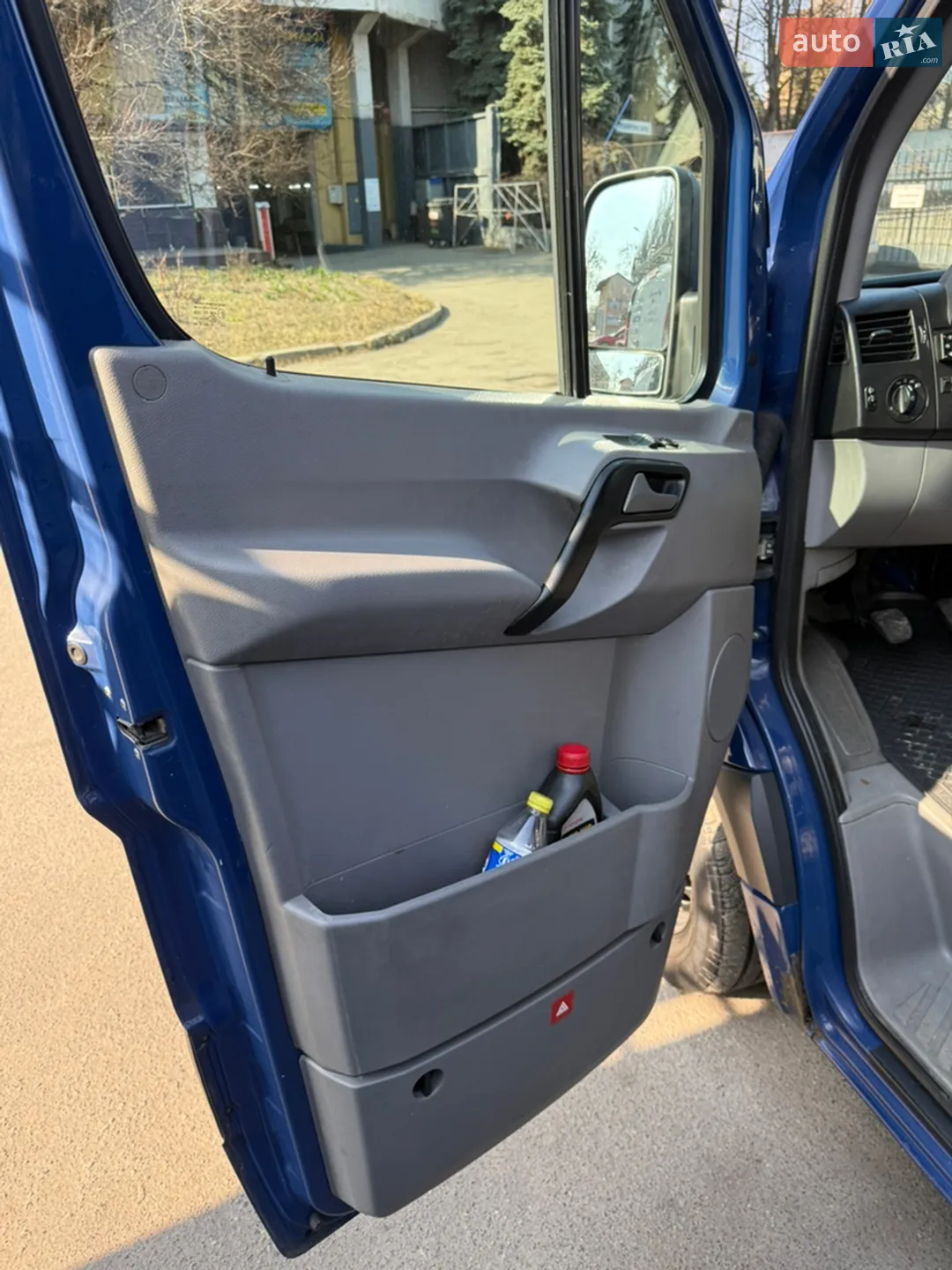 2011 Mercedes-Benz Sprinter - мініатюра 23