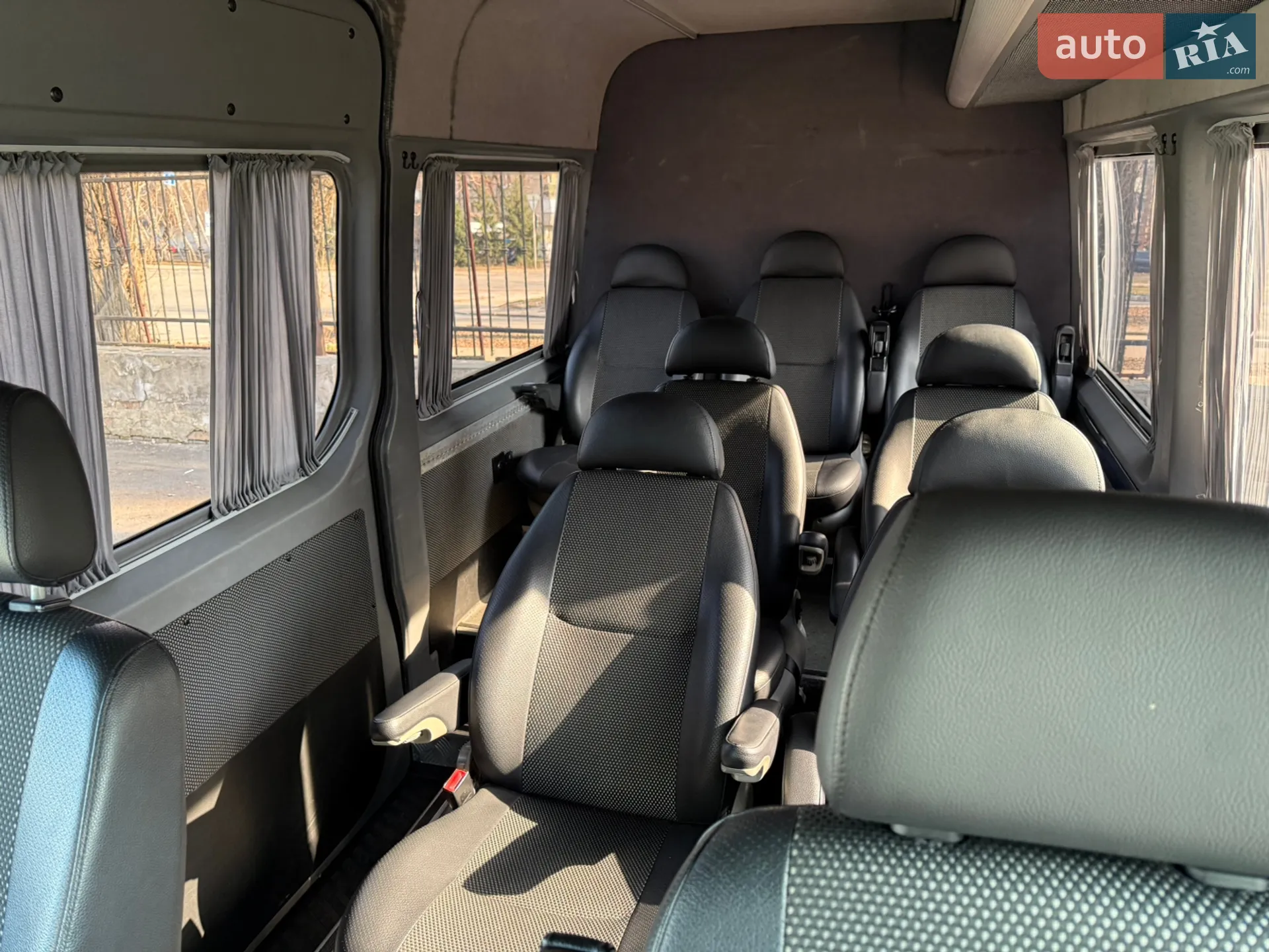 2011 Mercedes-Benz Sprinter - мініатюра 30