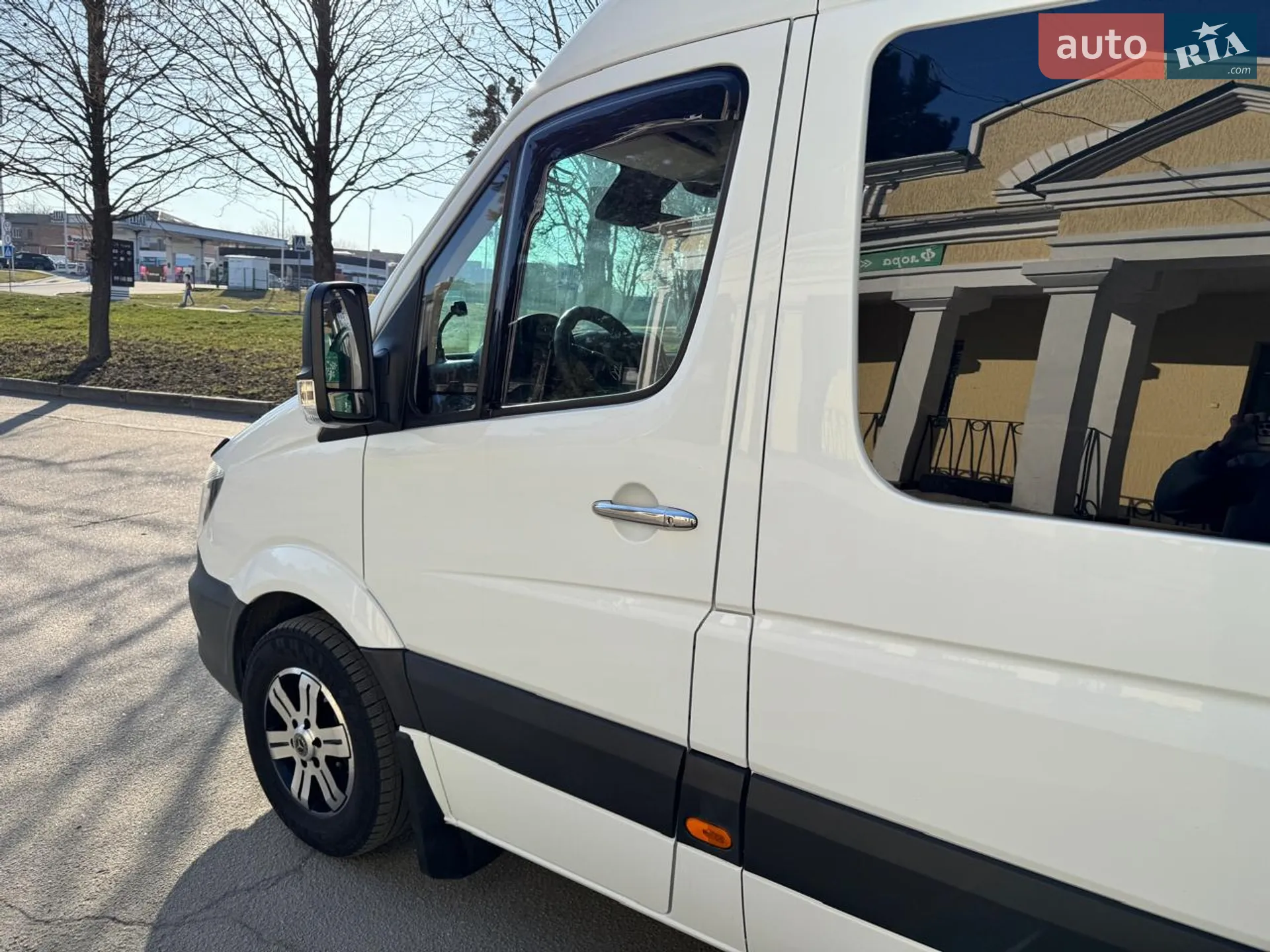 2015 Mercedes-Benz Sprinter - мініатюра 20