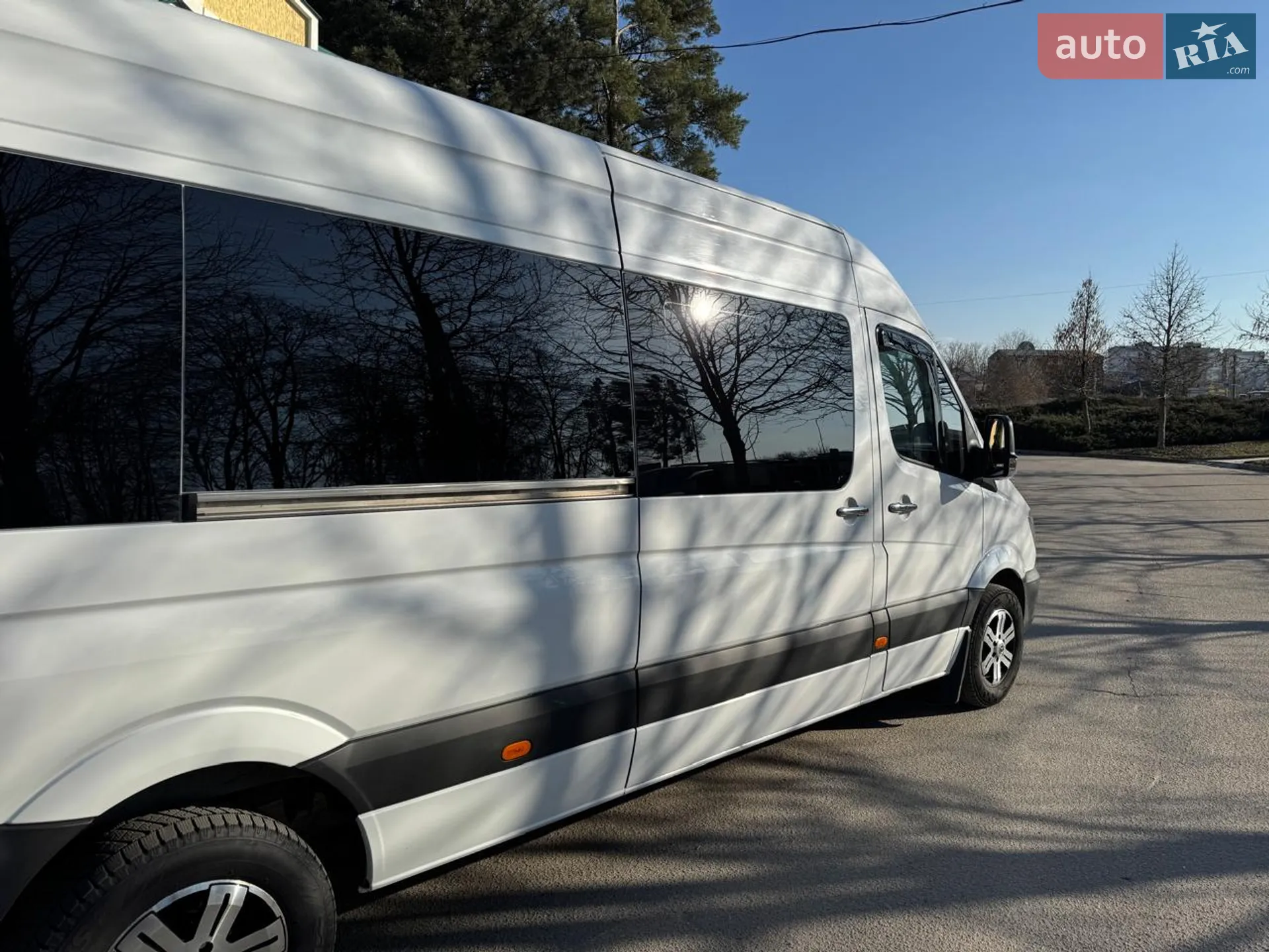 2015 Mercedes-Benz Sprinter - мініатюра 28