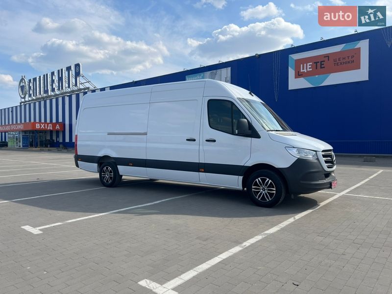 Mercedes-Benz Sprinter 2021