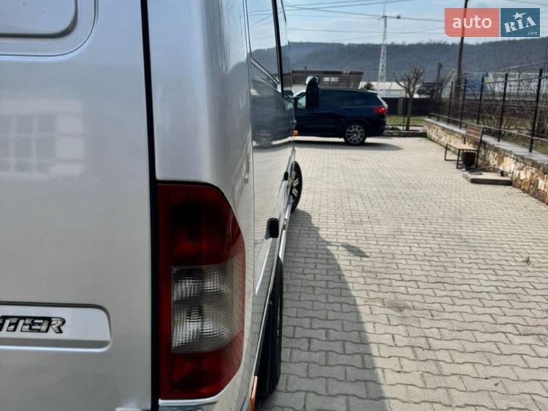 Грузопассажирский фургон Mercedes-Benz Sprinter 2006 в Могилев-Подольске