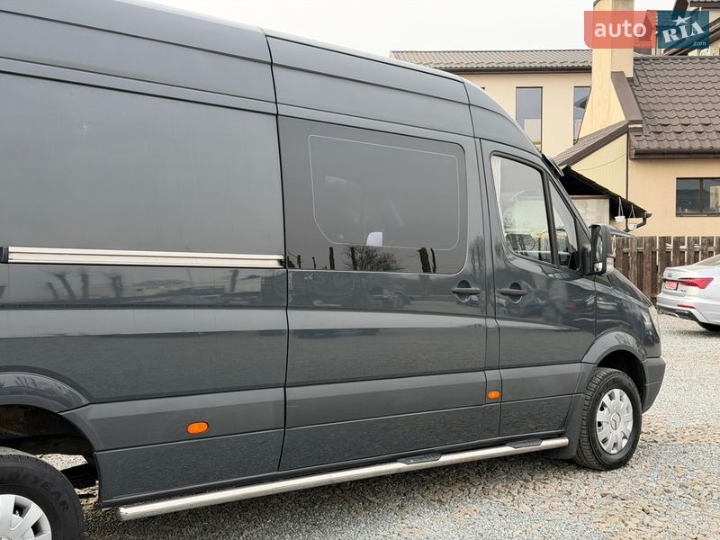 Микроавтобус Mercedes-Benz Sprinter 2011 в Стрые