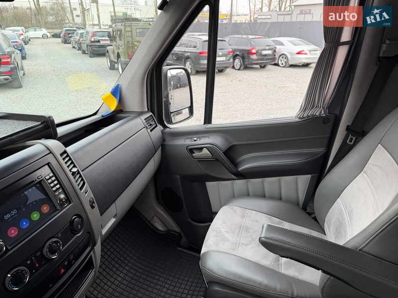 Микроавтобус Mercedes-Benz Sprinter 2011 в Стрые