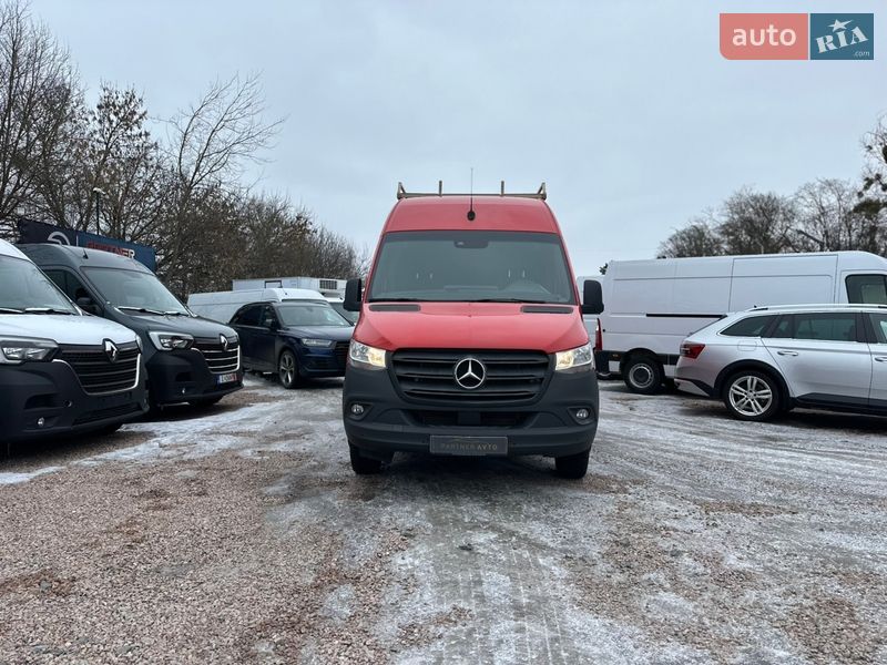 Грузопассажирский фургон Mercedes-Benz Sprinter 2020 в Ровно