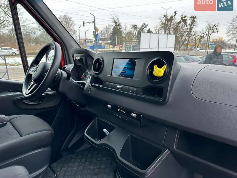 Грузопассажирский фургон Mercedes-Benz Sprinter 2020 в Ровно