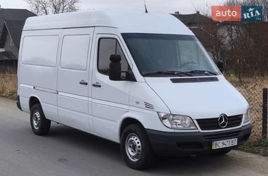 Вантажний фургон Mercedes-Benz Sprinter 2004 в Стрию