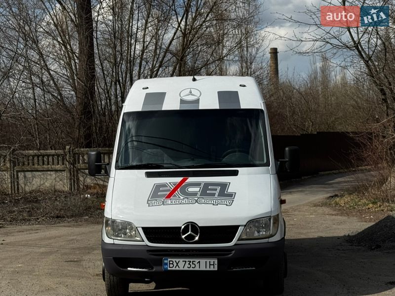 Грузовой фургон Mercedes-Benz Sprinter 2004 в Виннице