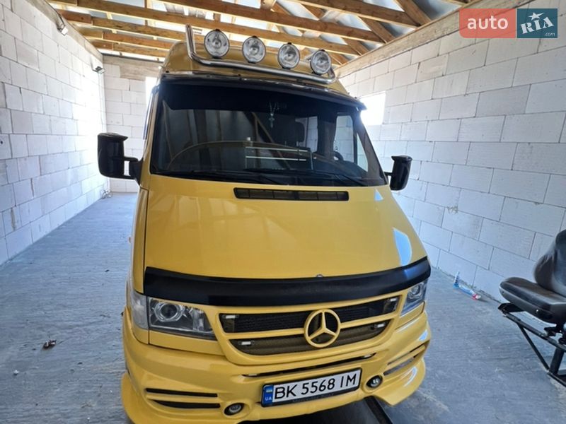 Минивэн Mercedes-Benz Sprinter 1999 в Заречном