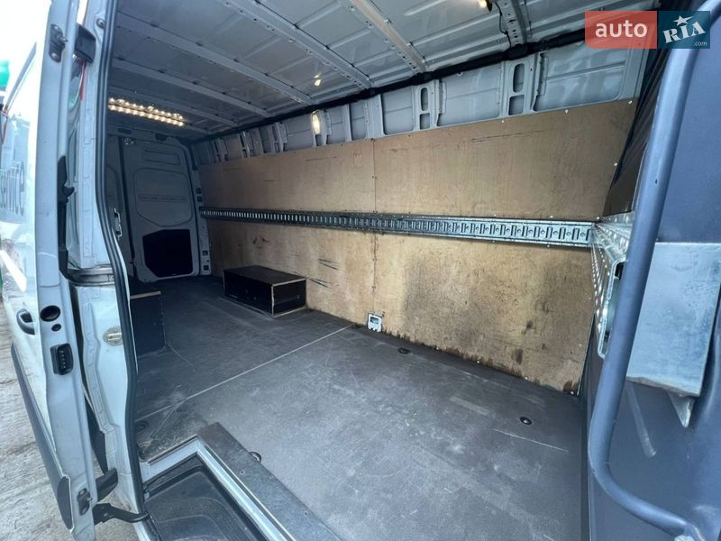 Грузовой фургон Mercedes-Benz Sprinter 2020 в Чудее
